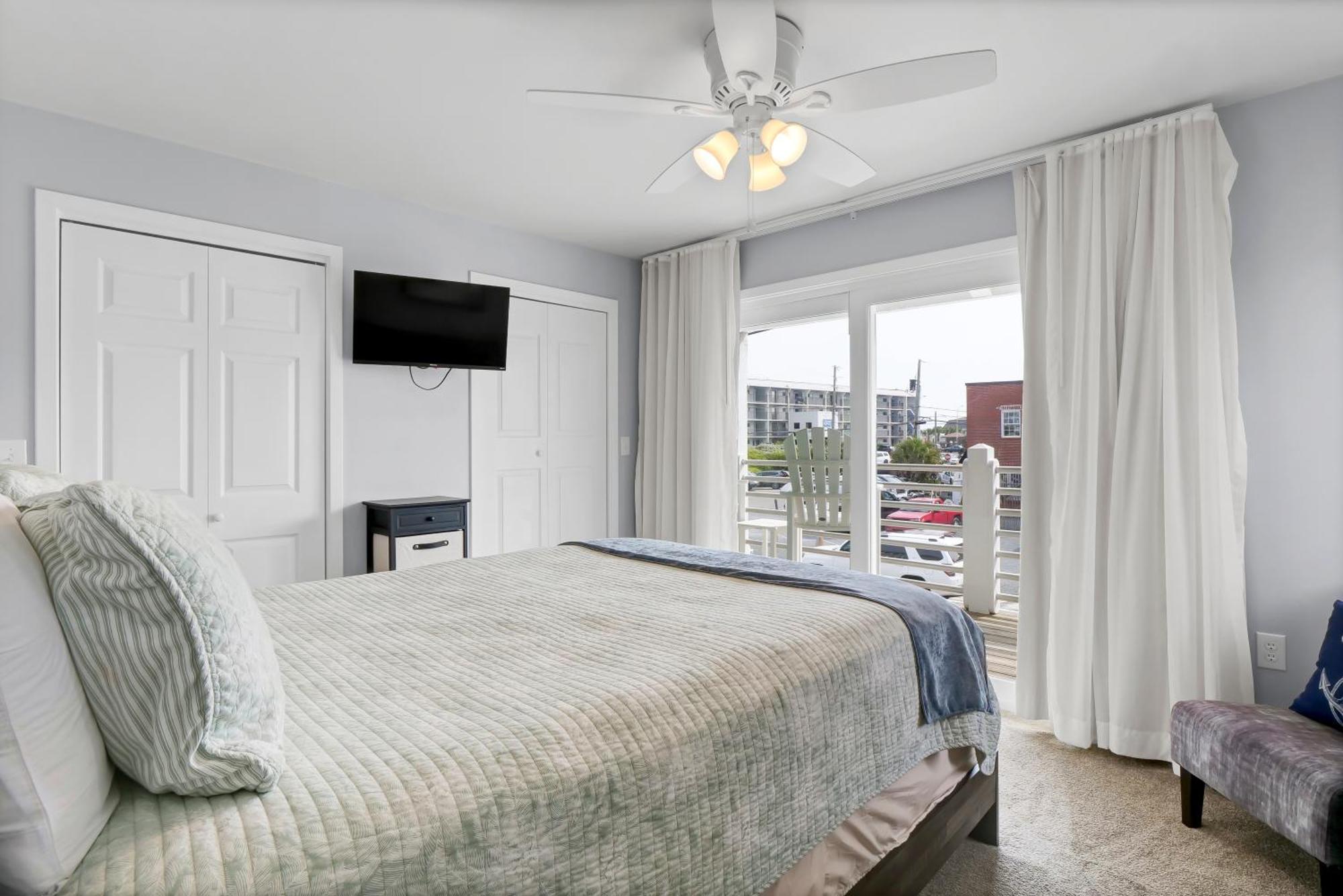 Sandpeddler Inn And Suites Wrightsville Beach Esterno foto